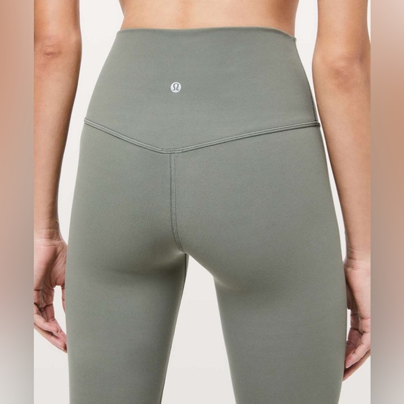 NWOT Lululemon Align Crop 21" - Size 6 Grey Sage - Picture 3 of 6